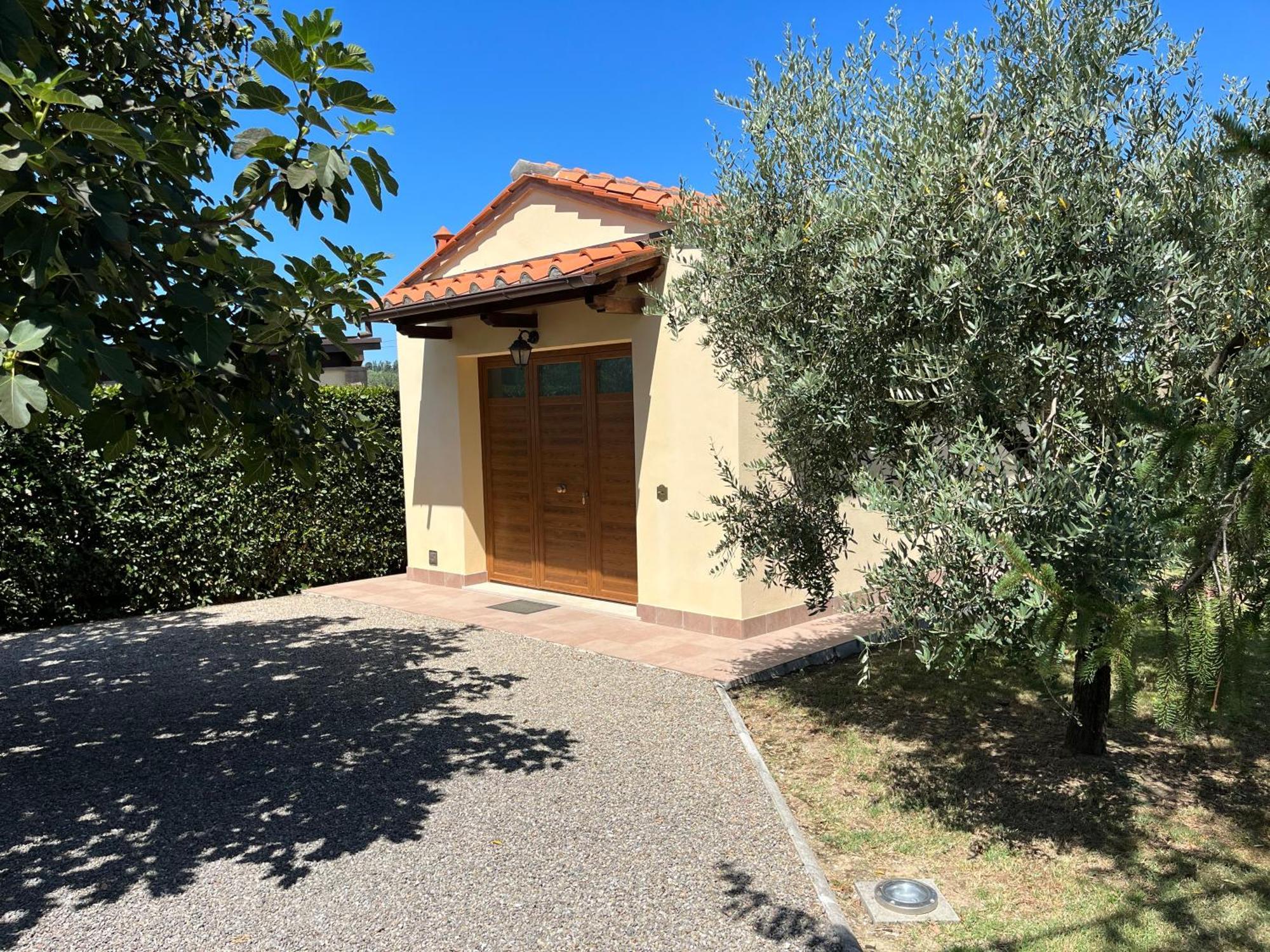 Holiday House La Rosa Terricciola 外观 照片